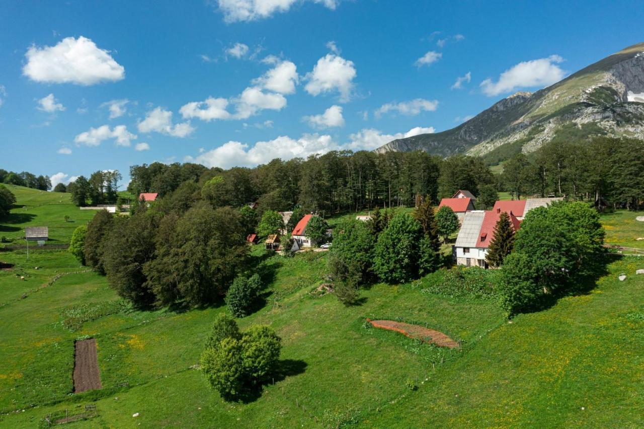 Apartment Dobre Vode Žabljak Exterior foto